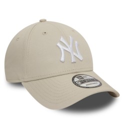 Beige New York Yankees League Essential 9FORTY Cap