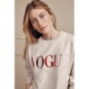 VOGUE Sweatshirt Ecru mit bunter Logo-Stickerei