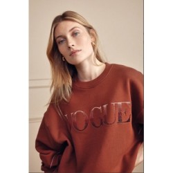 VOGUE Sweatshirt Rusty Red mit Stickereien