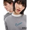 Nike – Midi Swoosh – Unisex-Sweatshirt in Dunkelgrau