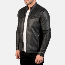 Schwarze Lederjacke von Ionic